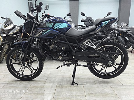 Мопед ROLIZ ALPHA STREET PRO EFI 50 (125 см³, 12 л.с.) (инжектор)