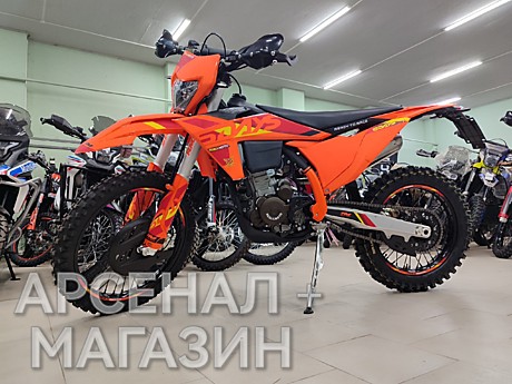 Мотоцикл Regulmoto SIX DAYS NB350 (31.2 л.с.)