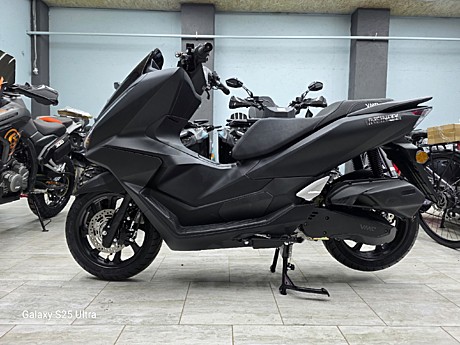 Скутер VMC INFINITY (ИНЖЕКТОР, возд охлаждение, томоз. сист. combi brake) (MATT BLACK)