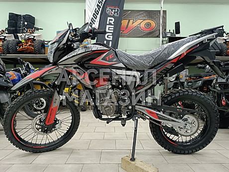 Мотоцикл Regulmoto TE 4 VALVE OIL (4 v,6 скоростей) ЧЕРНЫЙ/КРАСНЫЙ